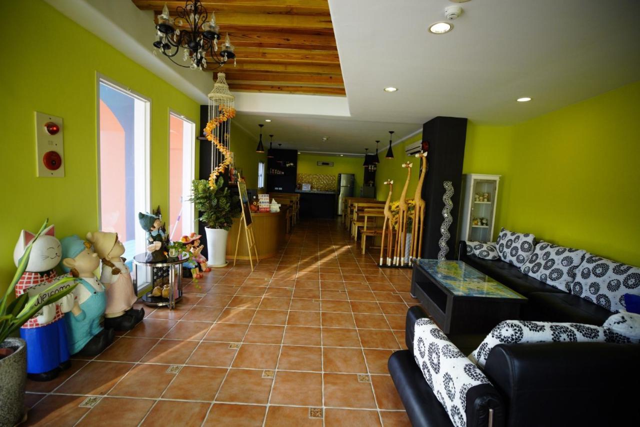 Wonderful Kenting Hostel 鵝鑾鼻（ガランビ） エクステリア 写真